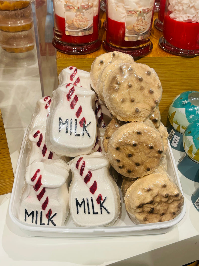 Milk & Cookies Bath Bombs